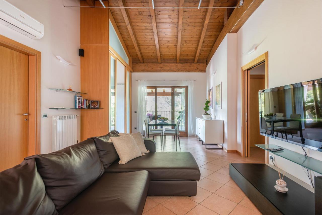 Casa Francesca Relax Appartement Limone sul Garda Buitenkant foto